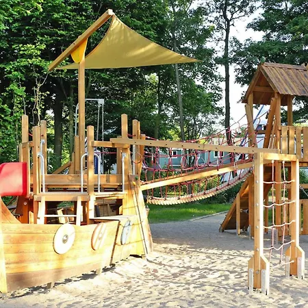 Reihenhaus Im Ostseeresort Dampland *